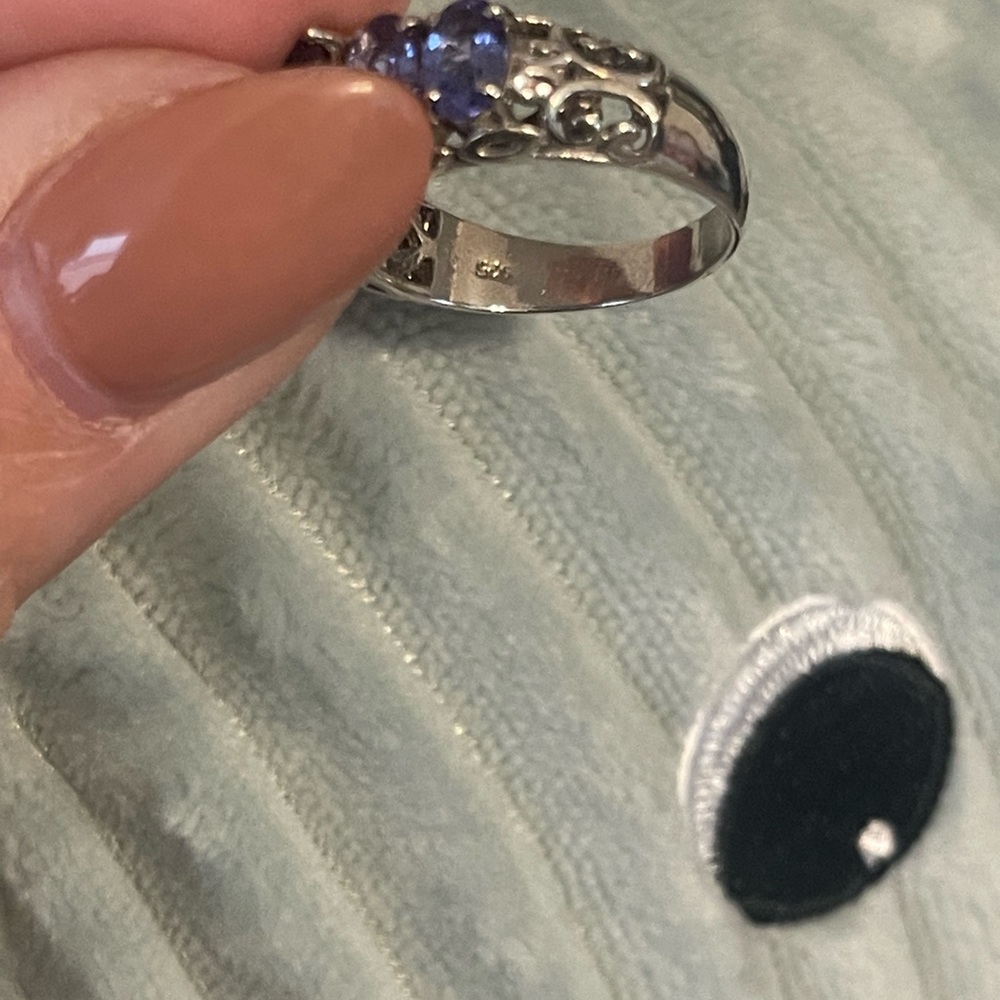 Tanzanite and 925 sterling silver ring. - Picture 4 of 4